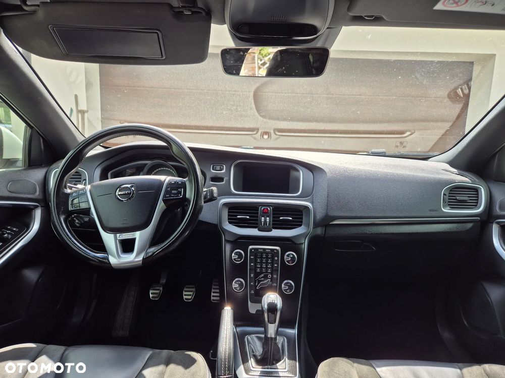 Volvo V40 D3 RDesign - 13
