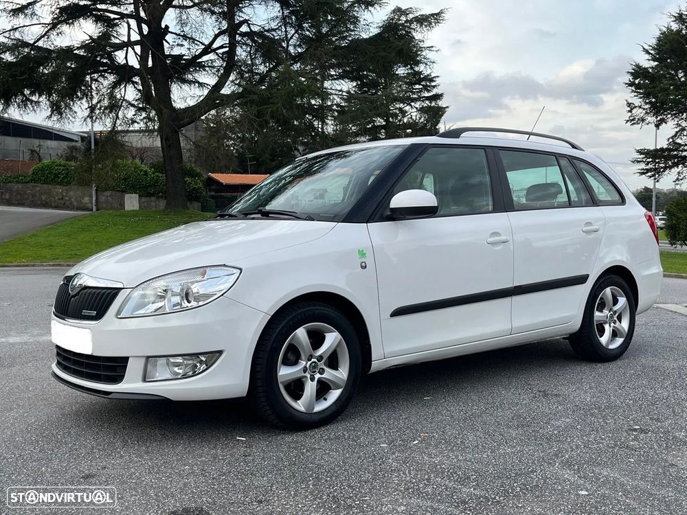Skoda Fabia Break 1.2 TDi Active Plus - 1