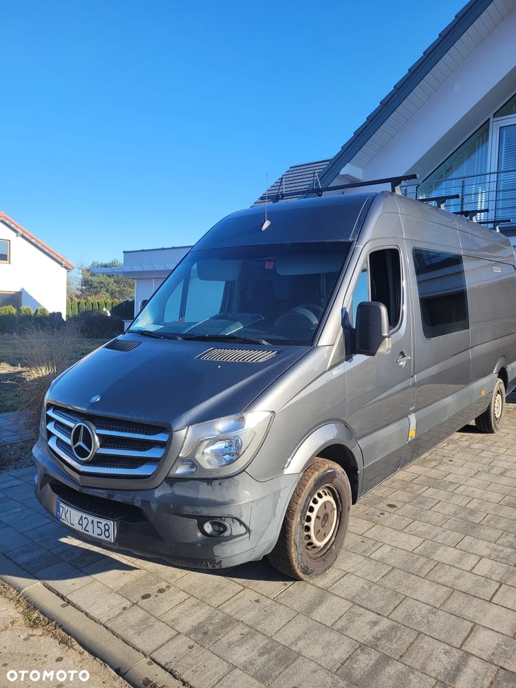 Mercedes-Benz Sprinter - 1
