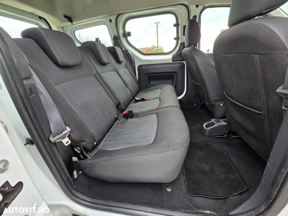 Dacia Dokker 1.2 TCe 115 CP Laureate - 9