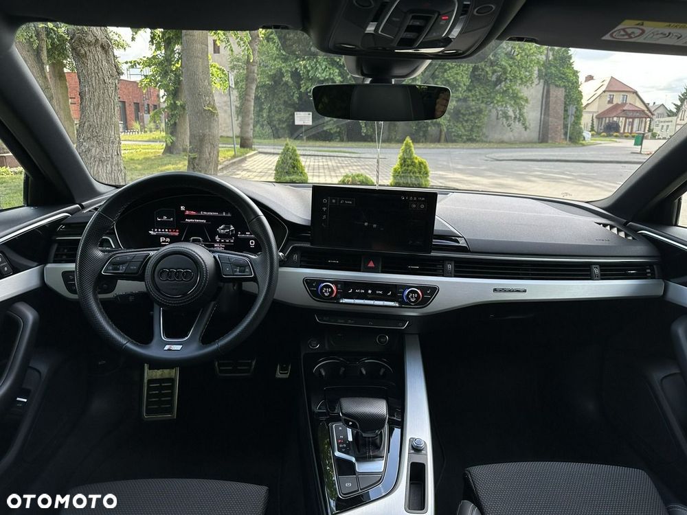 Audi A4 Avant - 13