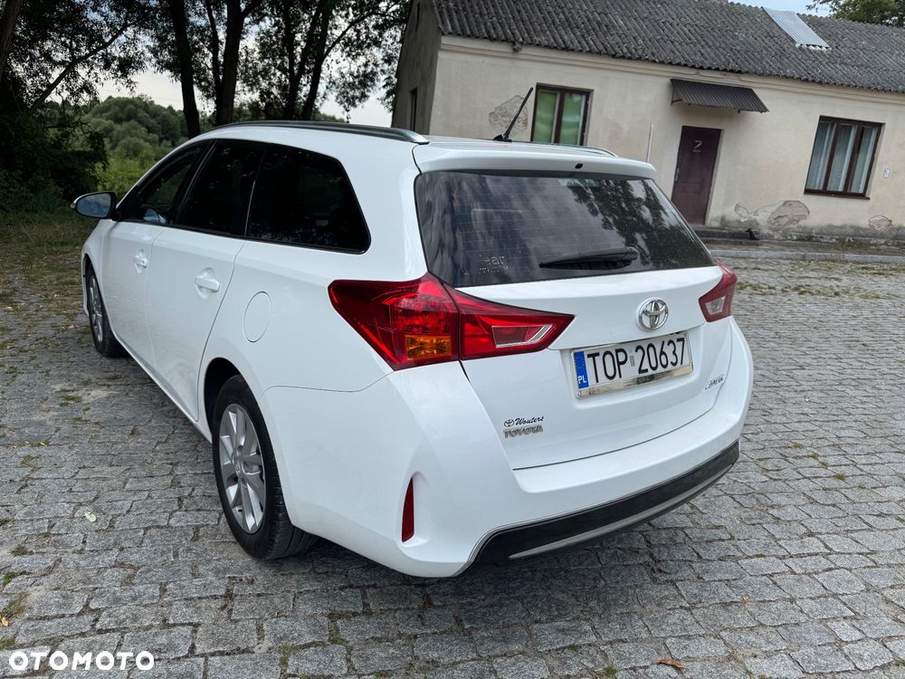 Toyota Auris 1.4 D-4D Comfort - 15