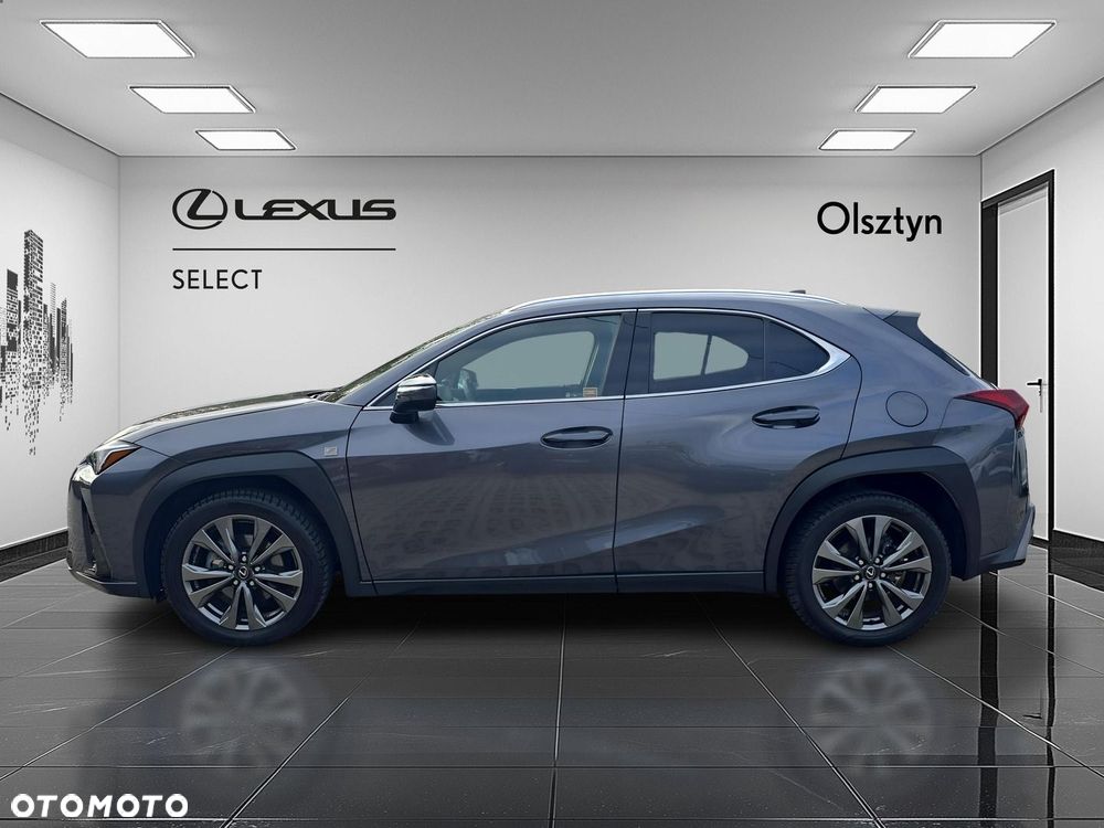 Lexus UX 300h F Sport Design - 8