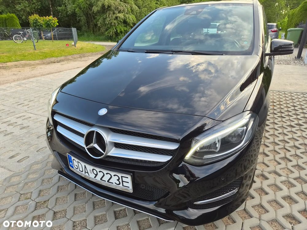 Mercedes-Benz Klasa B 180 d BlueEFFICIENCY Edition Style - 3