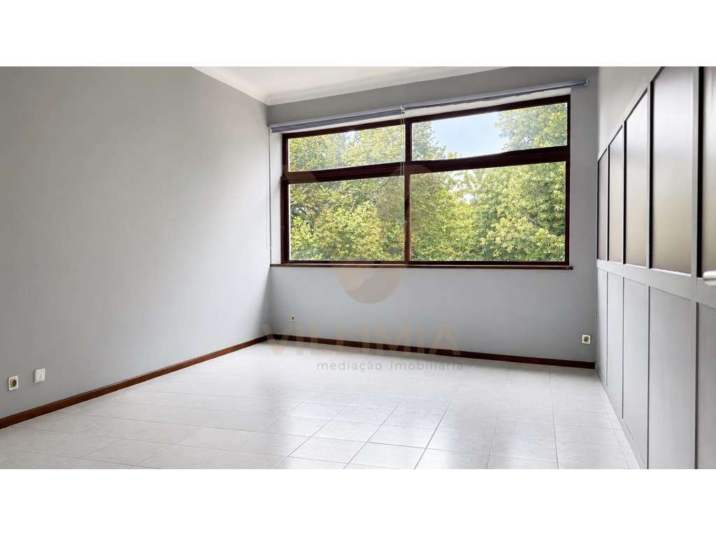 Loja Comercial para Arrendamento c/ 45 m² | Ponte de Lima - Grande imagem: 5/6