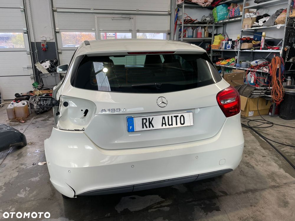 Mercedes-Benz Klasa A 180 d 7G-DCT Peak Edition - 16