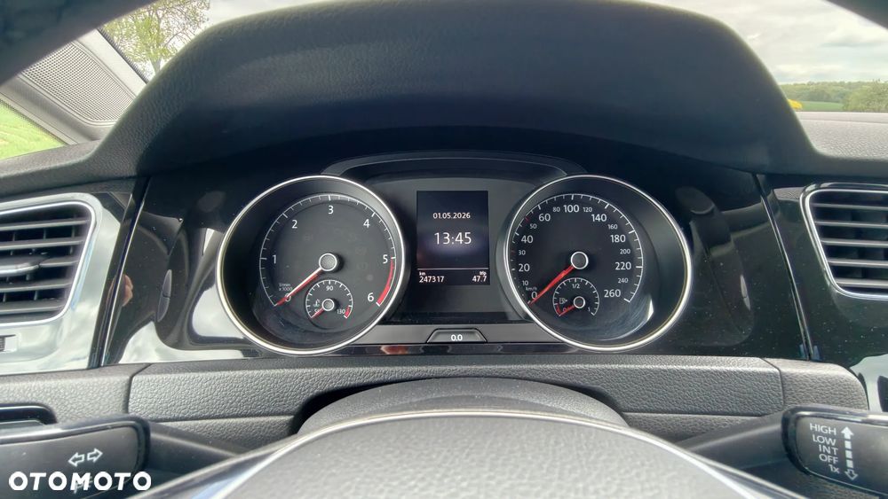 Volkswagen Golf 1.6 TDI Highline DSG - 22