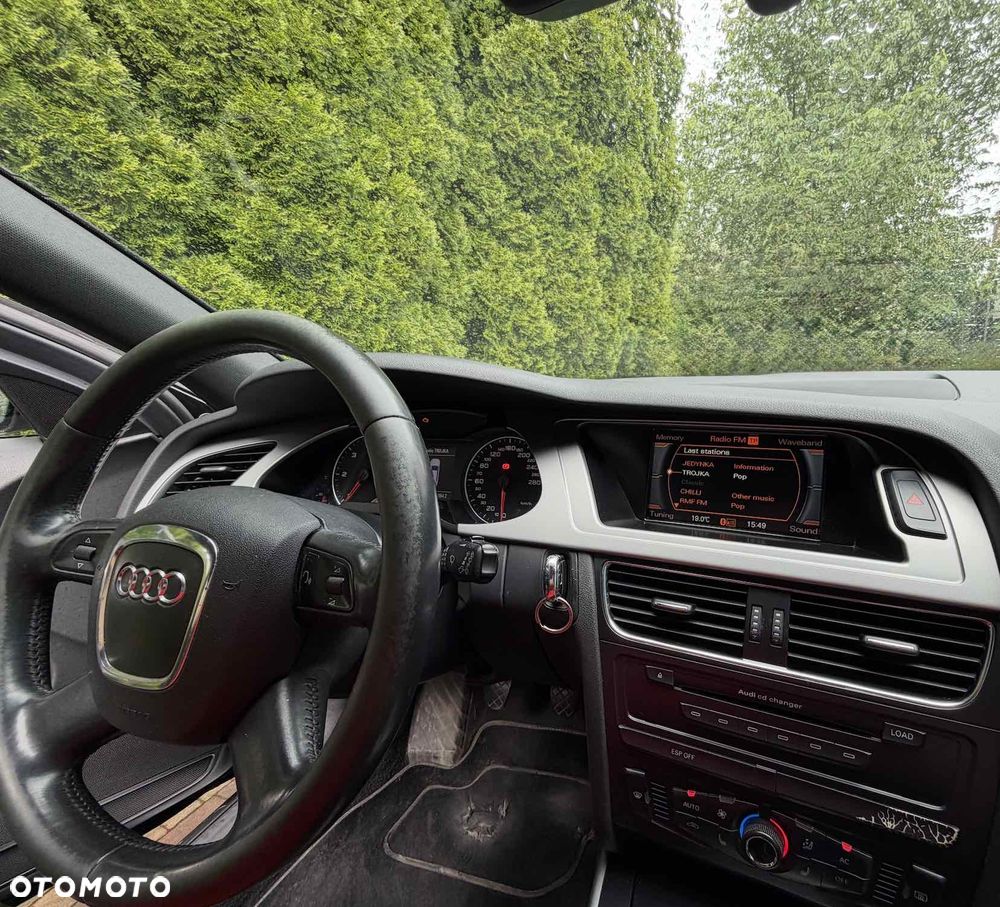 Audi A4 Avant - 29