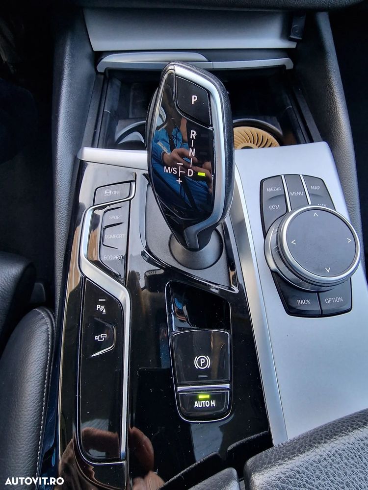 BMW Seria 5 520d xDrive AT MHEV - 21