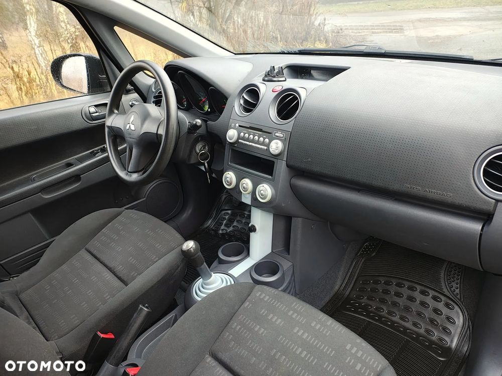 Mitsubishi Colt CZ3 1.1 Inform - 29