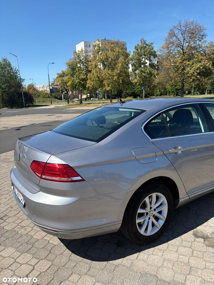 Volkswagen Passat 2.0 TDI SCR Comfortline DSG - 3