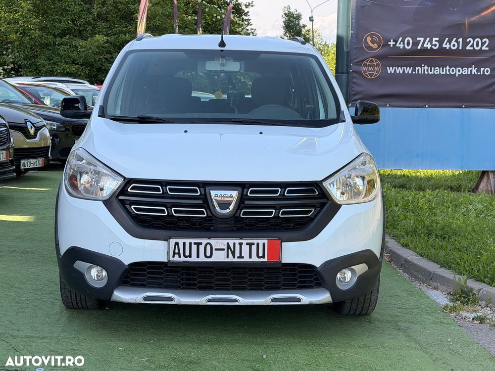 Dacia Lodgy 1.5 dCi Stepway - 2