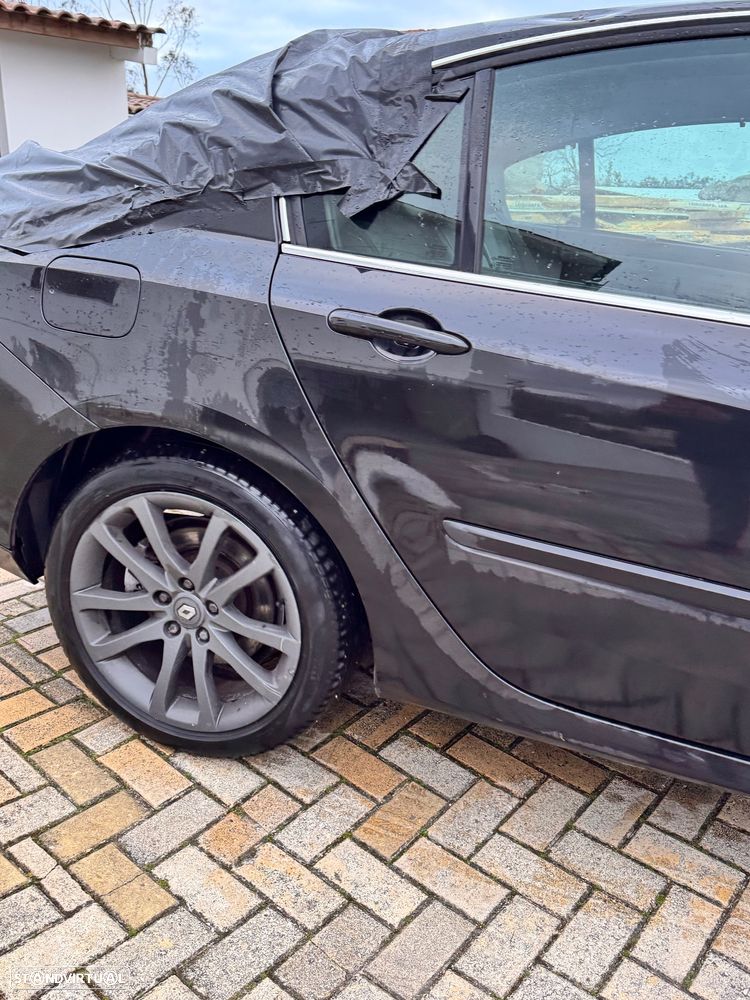 Renault Laguna 2.0 dCi Dynamique S 4control - 27