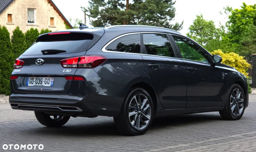 Hyundai i30 1.0 T-GDI GO Plus - 6