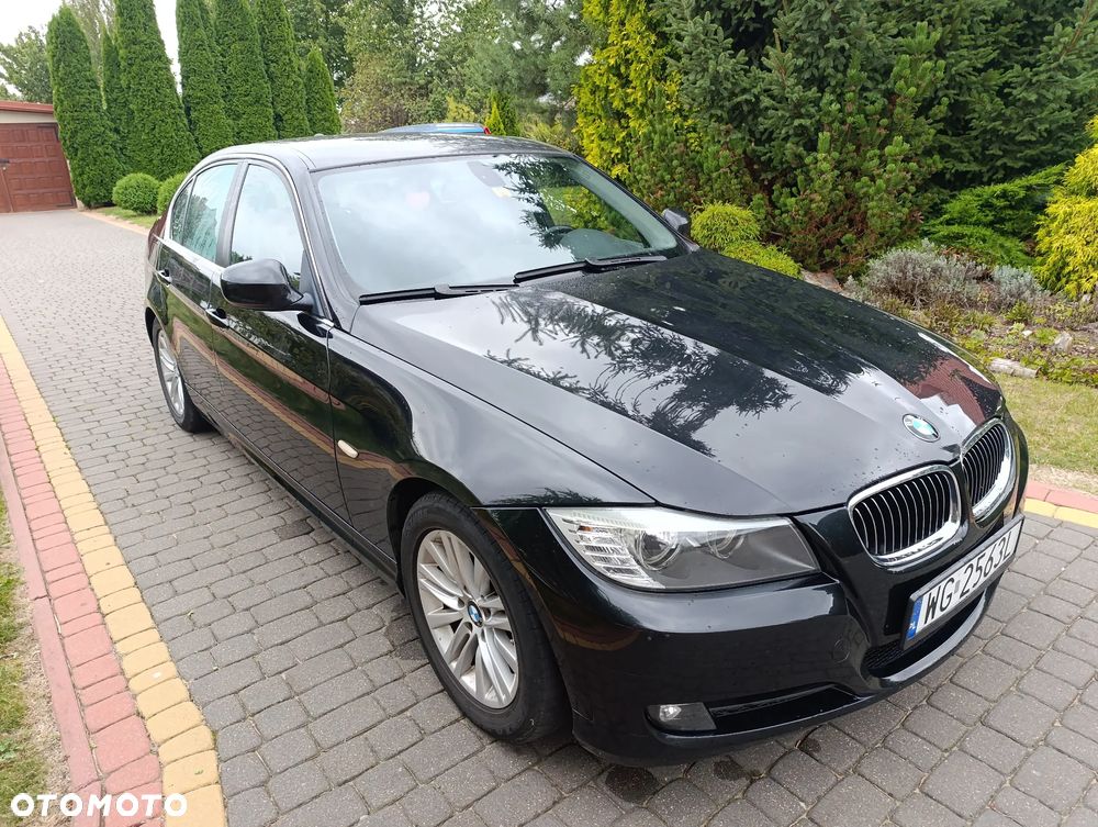 BMW Seria 3 325i - 6