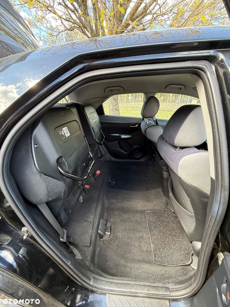 Honda Civic 1.8 Comfort - 12