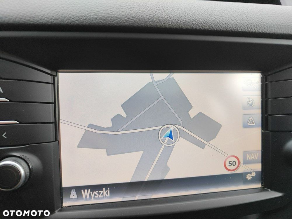 Toyota Avensis - 14