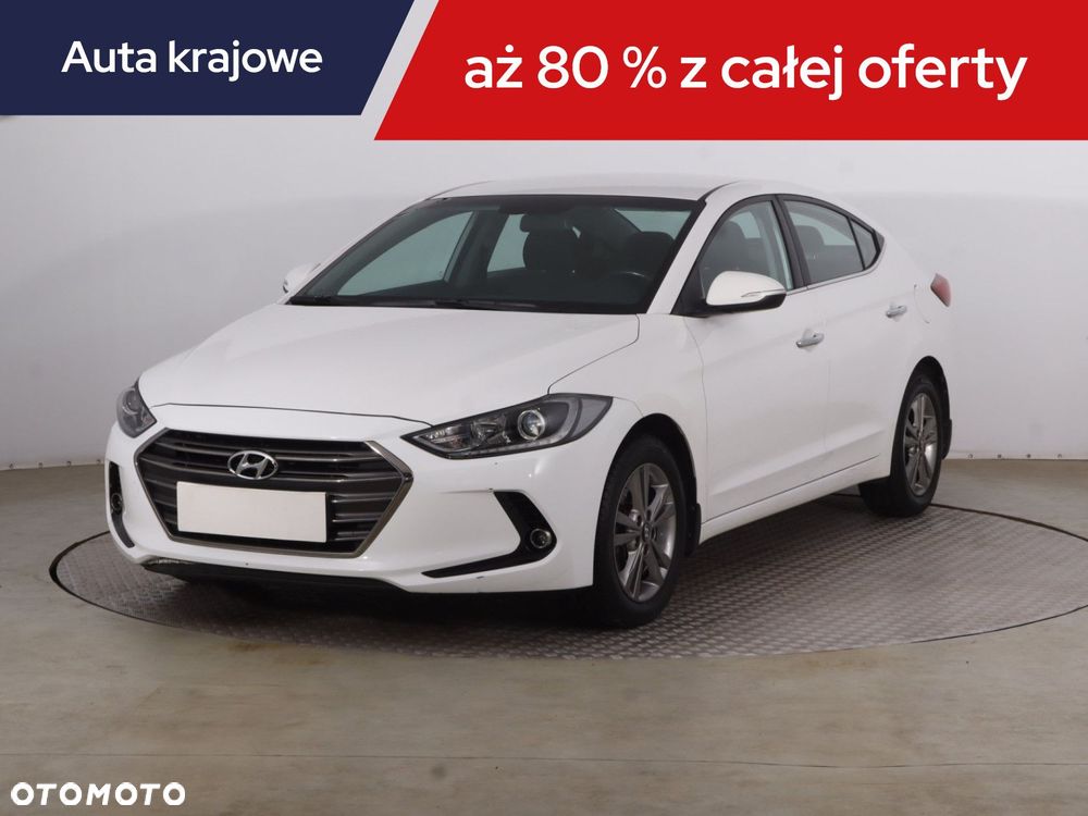 Hyundai Elantra - 3