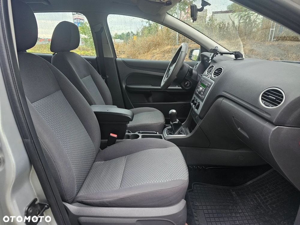 Ford Focus 1.6 TDCi Trend - 14