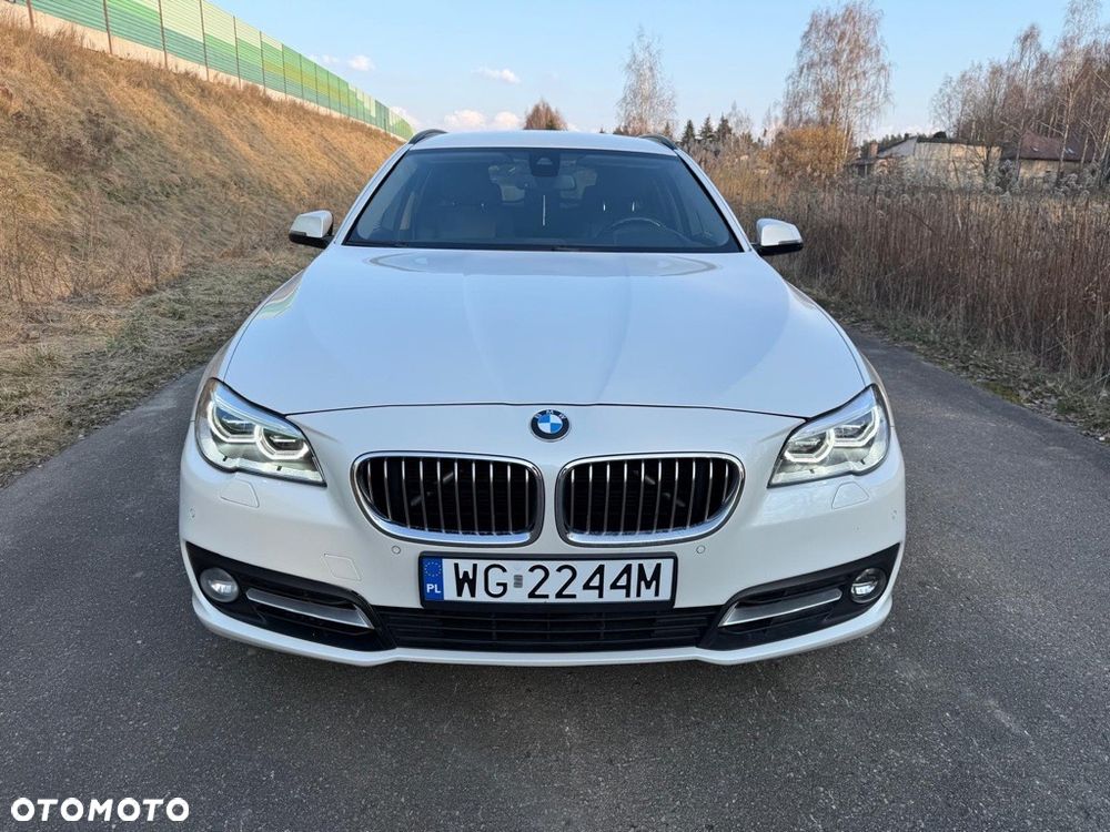 BMW 5 Series 2015 photo 2