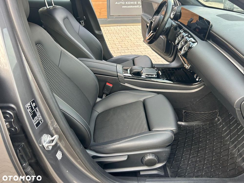 Mercedes-Benz Klasa A 200 7G-DCT Edition 2020 - 25