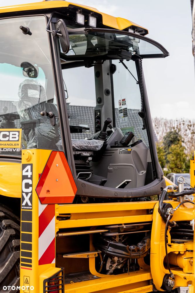 JCB 4CX PRO POWERSLIDE EH Dual Drive | Nowa | bez przebiegu | 110KM - 36