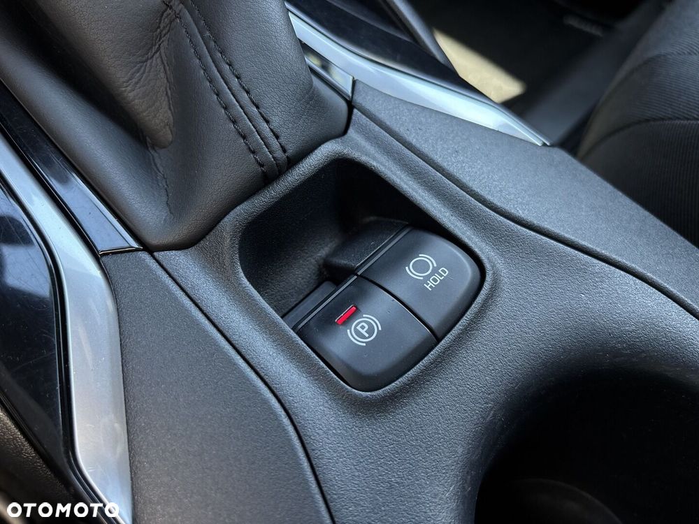 Toyota Corolla 1.8 Hybrid Active - 30