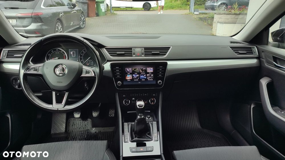 Skoda Superb 1.8 TSI Ambition - 10
