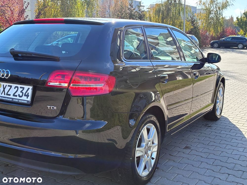 Audi A3 Sportback 2.0 TDI Attraction - 19