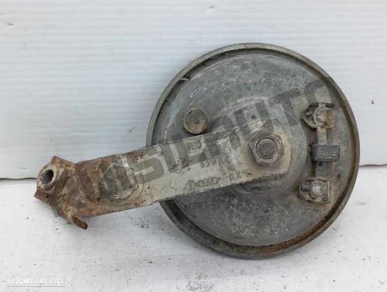 Buzina  Vw Golf Iii (1h) [1989_1998] 1.9 D - 2