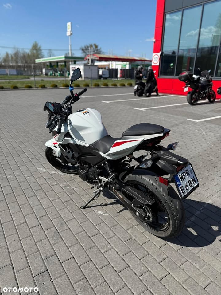 Kawasaki Z - 3
