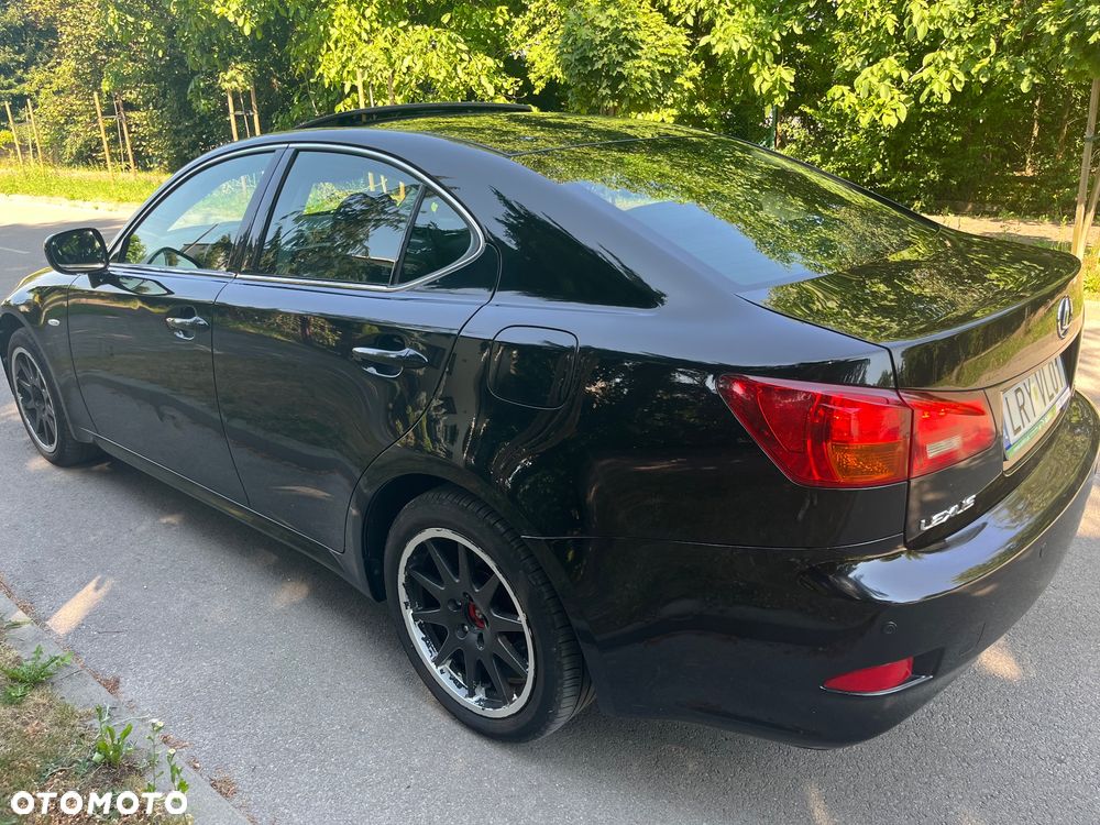 Lexus IS 220d Luxury Line - 4