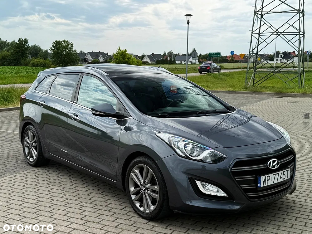 Hyundai i30 1.6 CRDi BlueDrive Go - 17