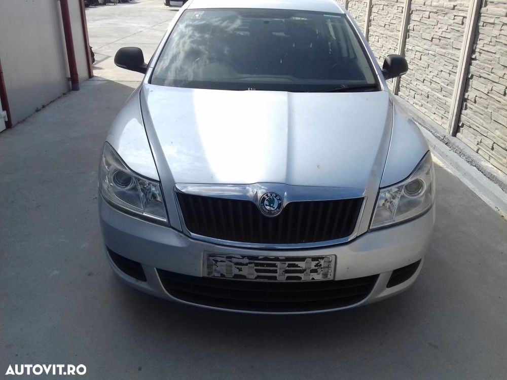 CAPOTA SKODA OCTAVIA 2 - 1