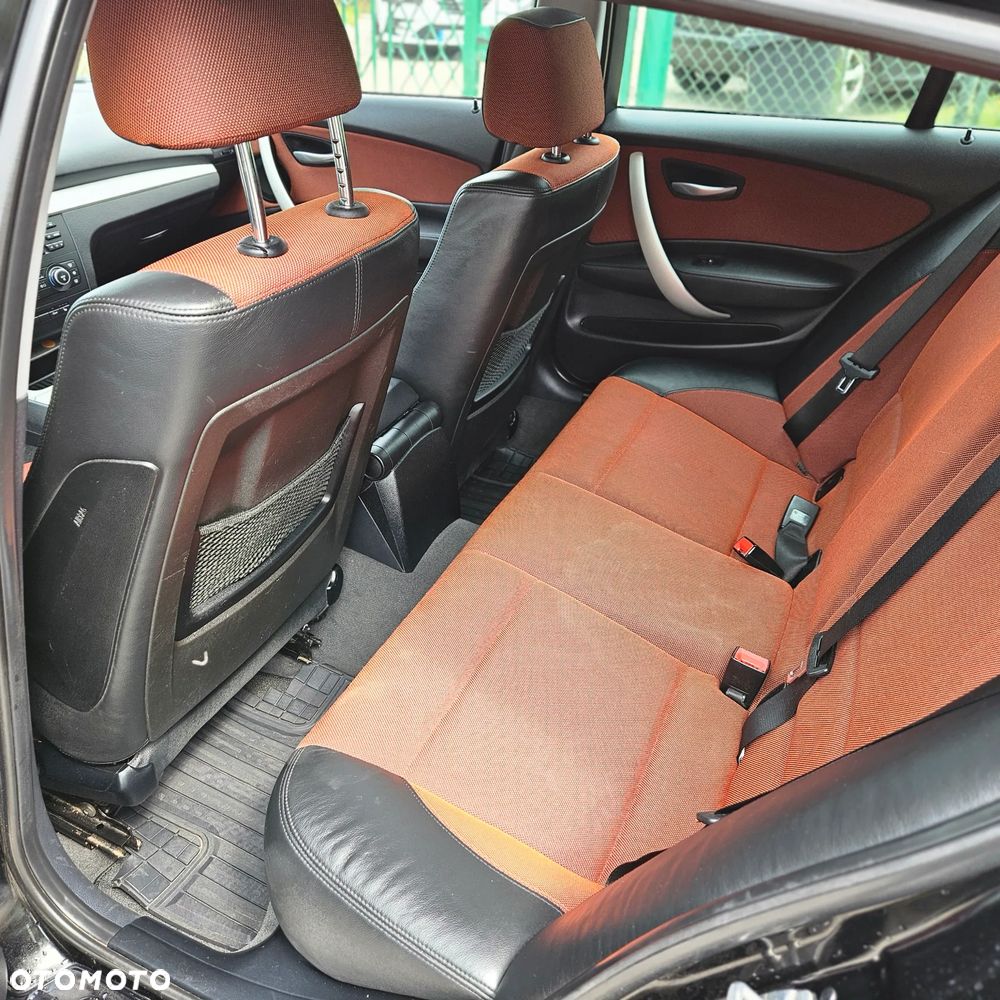 BMW Seria 1 - 17
