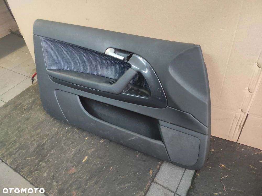 AUDI A3 8P 3 DRZWI BOCZEK LEWY KIEROWCY RĄCZKA PODŁOKIETNIK CZARNY WYSYŁKA !!!!!!! - 3