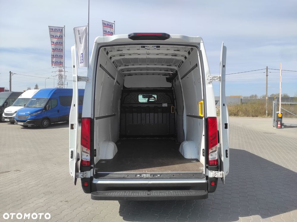 Iveco DAILY 35S16 - 9