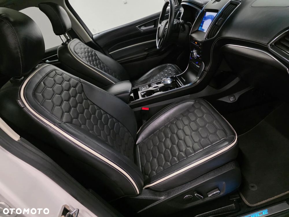 Ford Edge 2.0 EcoBlue Bi-Turbo 4x4 Vignale - 17