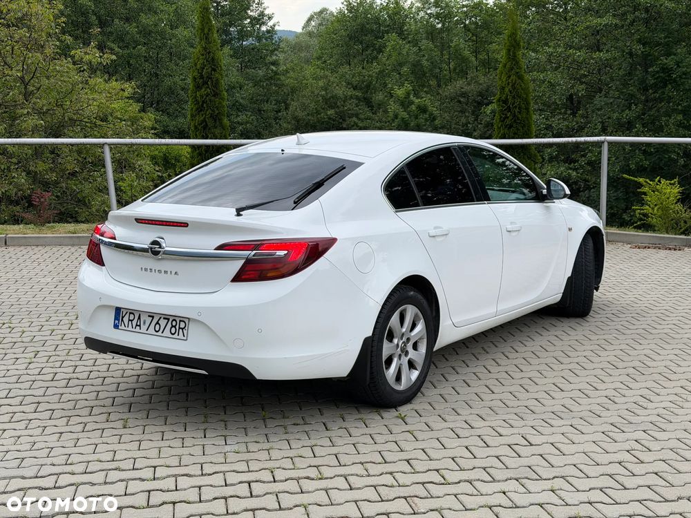 Opel Insignia 2.0 CDTI - 8