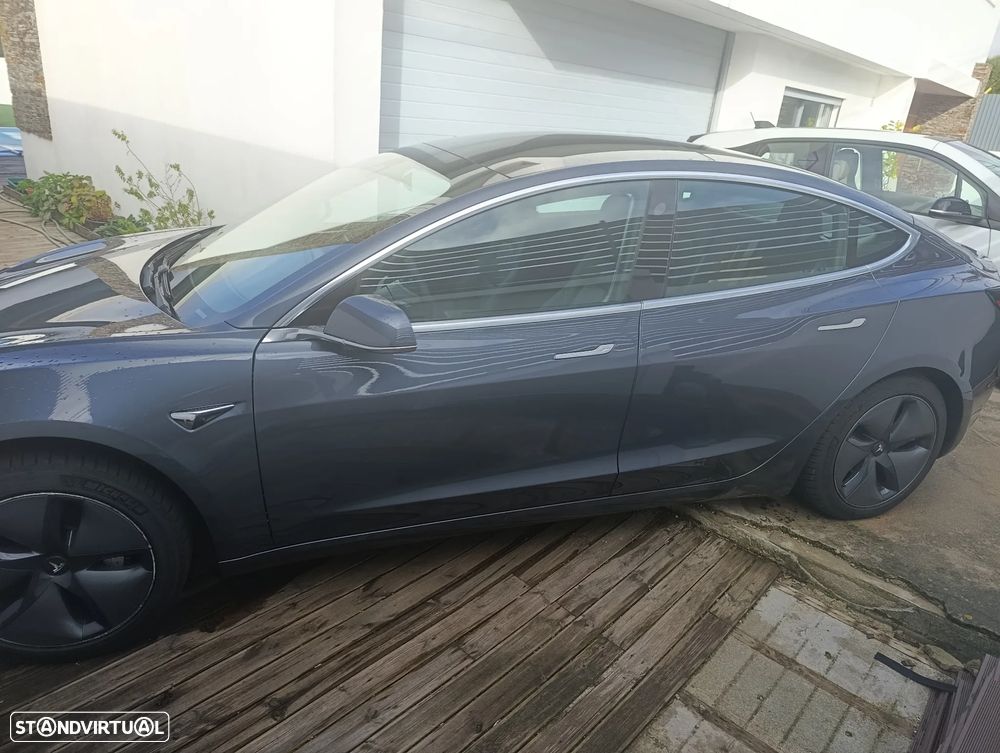 Tesla Model 3 Standard Range Plus RWD - 2