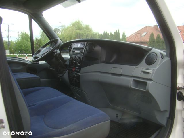 Iveco DAILY 50 C 18 3.0TDI  3.5T DMC 3.0M DUBEL KABINA 7-OSÓB - 20