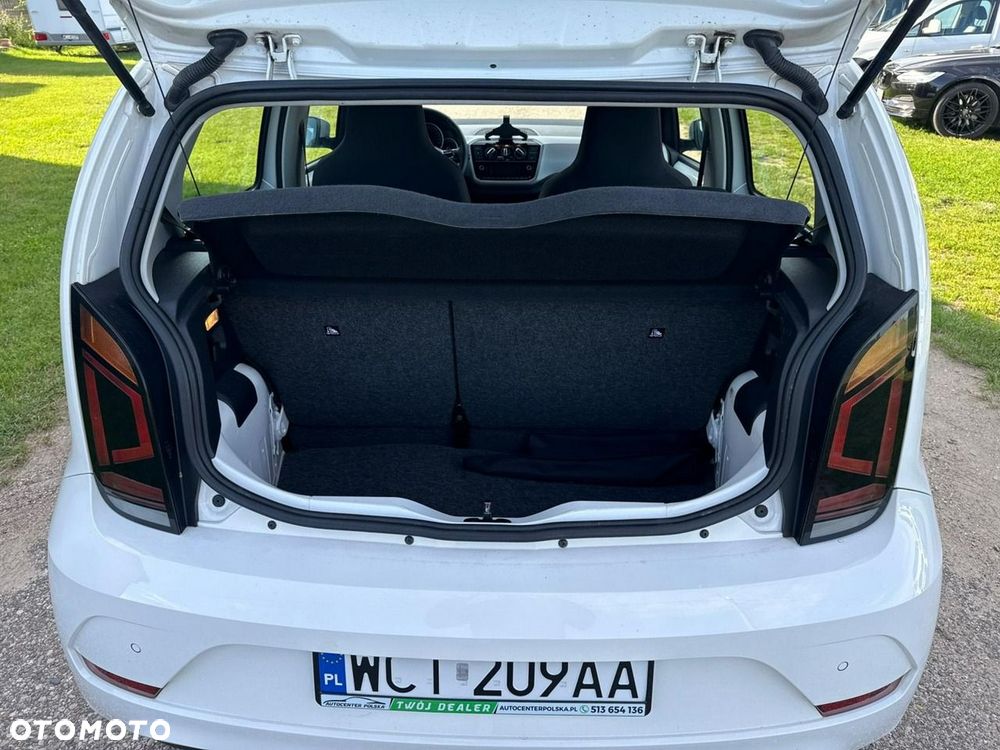 Volkswagen up! - 28