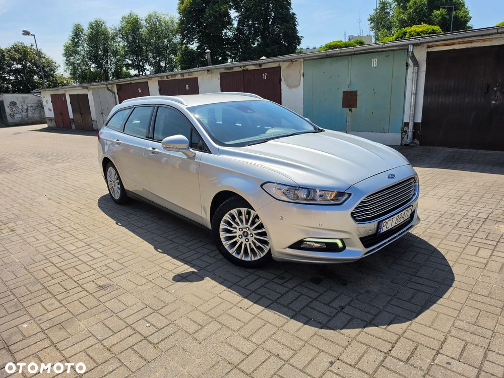 Ford Mondeo 2.0 TDCi Titanium PowerShift - 11