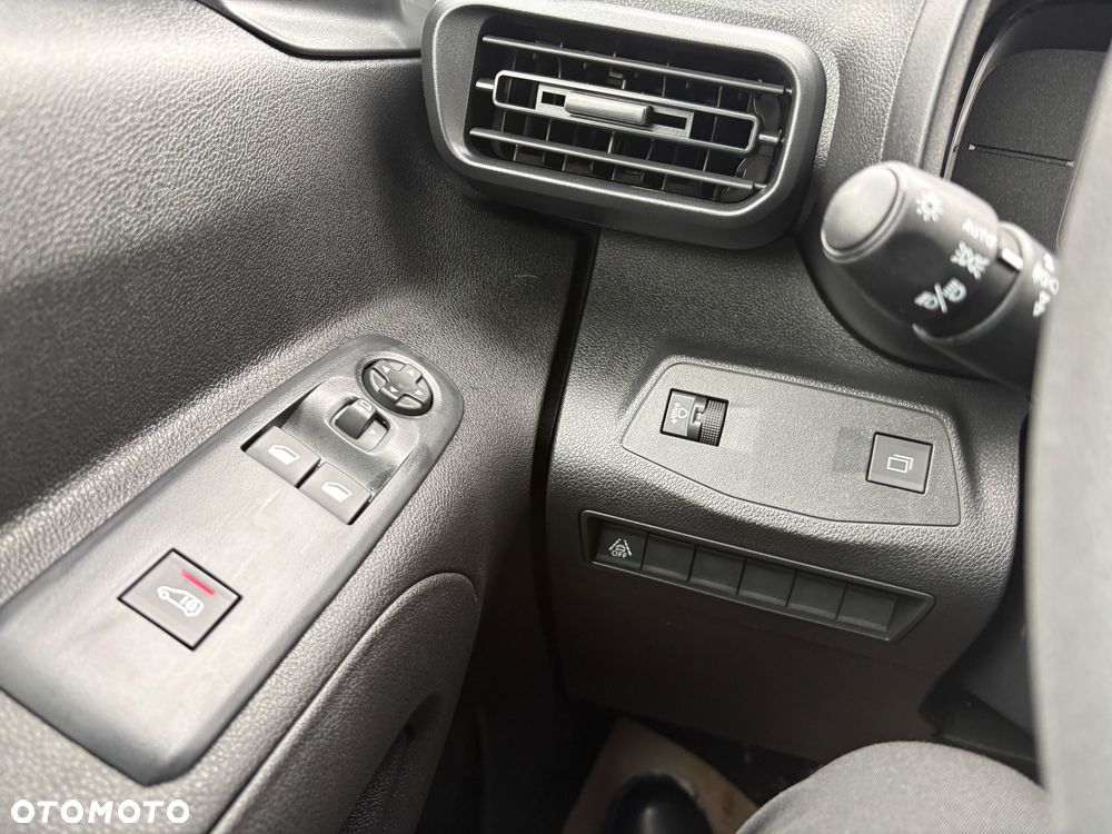 Toyota Proace CITY - 21