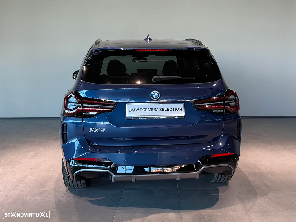 BMW iX3 M Sport Inspiring - 5