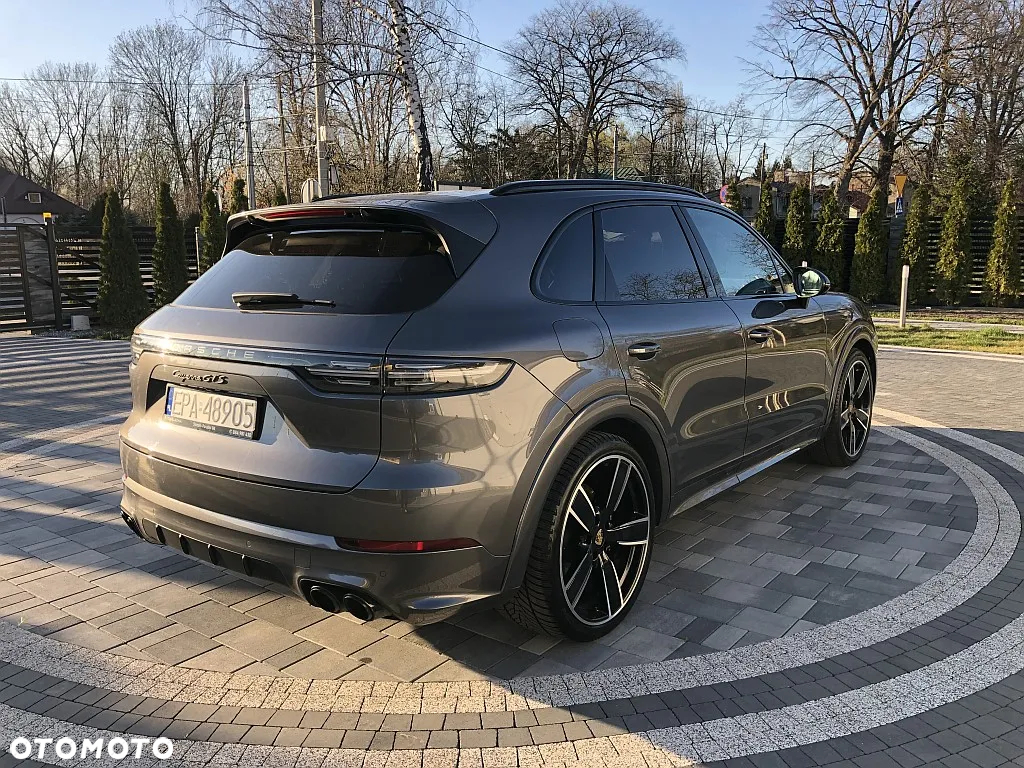 Porsche Cayenne GTS Tiptronic S - 3
