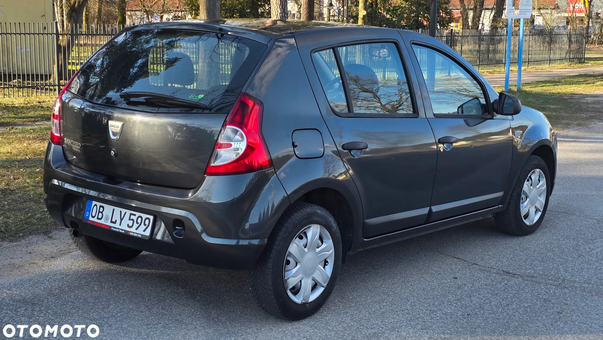 Dacia Sandero 1.2 16V - 4