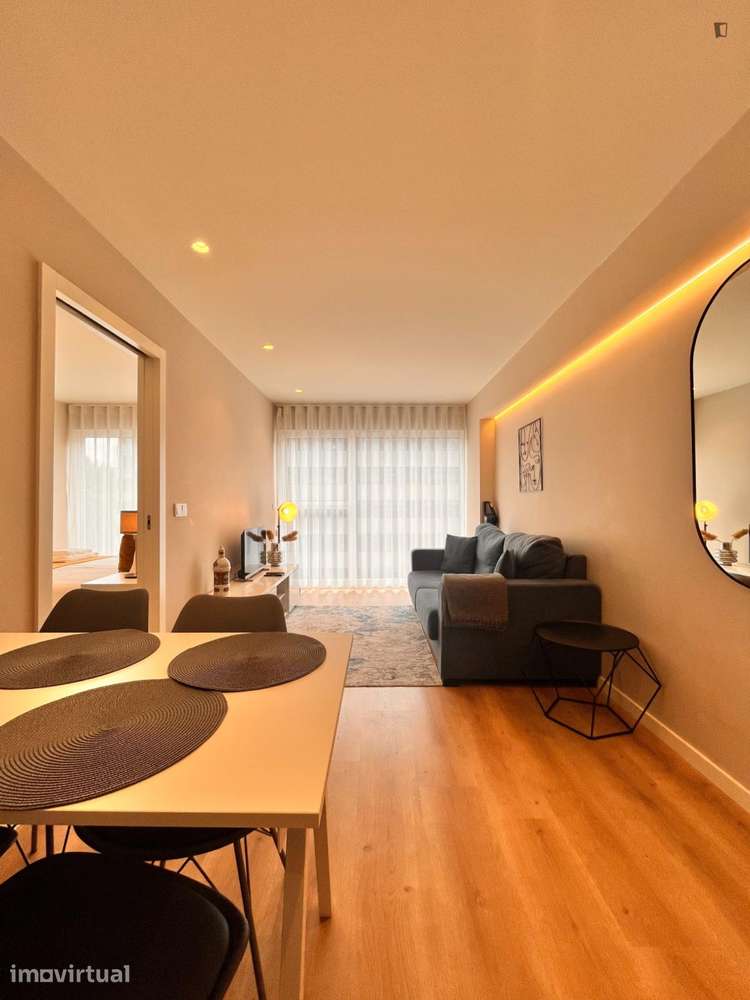 Apartamento com 1 quartos - localizado em Santo Ildefonso Porto - Grande imagem: 5/33