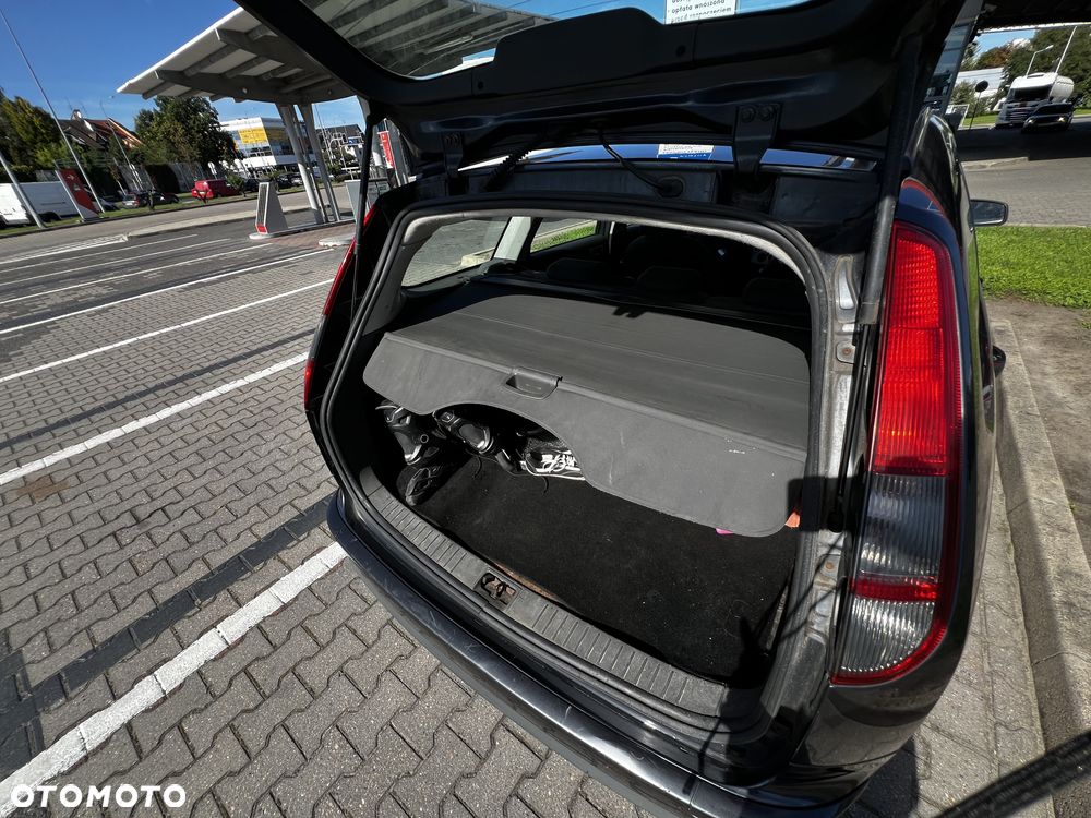 Ford Focus - 14