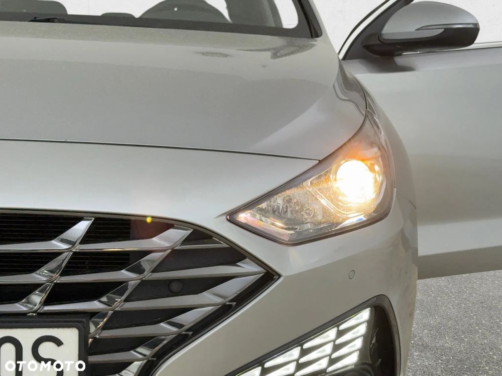 Hyundai i30 1.5 DPI Smart - 14